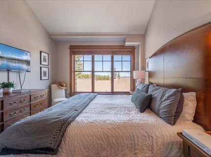 3001 Northstar Drive, Truckee, CA 96161 Photo