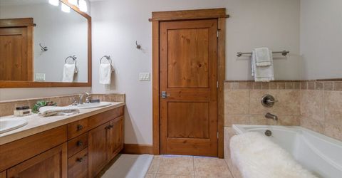 3001 Northstar Drive, Truckee, CA 96161 Photo