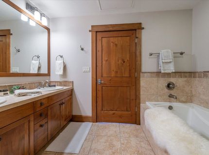 3001 Northstar Drive, Truckee, CA 96161 Photo