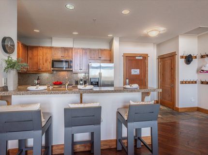 3001 Northstar Drive, Truckee, CA 96161 Photo