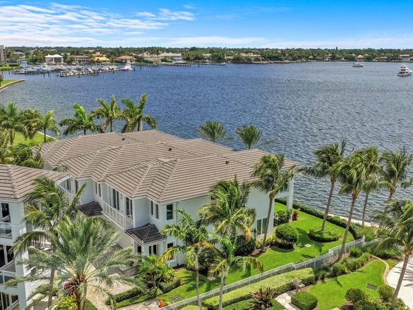 104 Water Club N, North Palm Beach, FL 33408