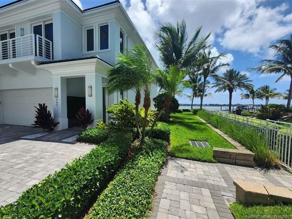 104 Water Club N, North Palm Beach, FL 33408