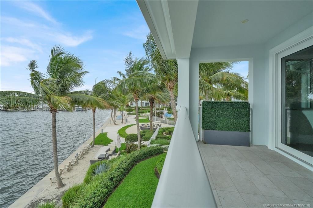 104 Water Club N, North Palm Beach, FL 33408 Photo
