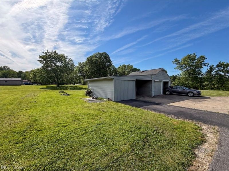 4453 Herner County Line Road, Southington, OH 44470 Photo 5