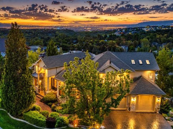 9862 S GRANITE SLOPE DR , Sandy, UT 84092