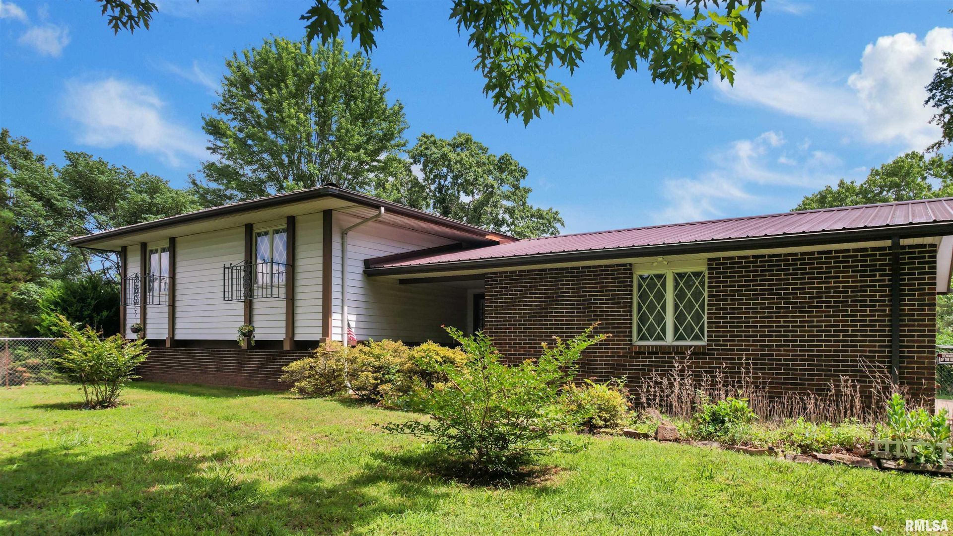 3940 Gilead Church Road, Simpson, IL 62985 Main Photo