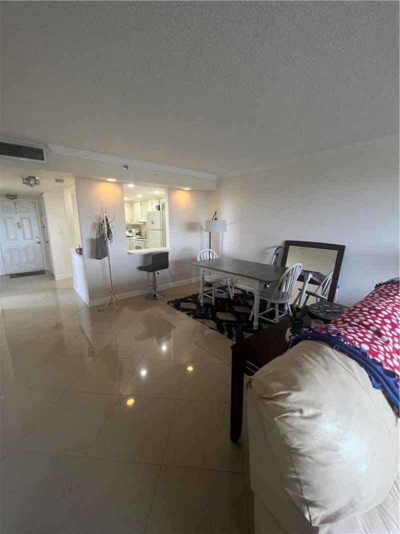 3001 W Rolling Hills Circle, Unit 710, Davie, FL 33328 Photo