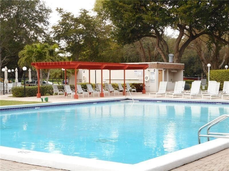 3001 W Rolling Hills Circle, Unit 710, Davie, FL 33328 Photo