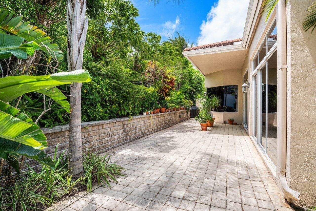 6263 NW 43rd Terrace, Boca Raton, FL 33496 Photo