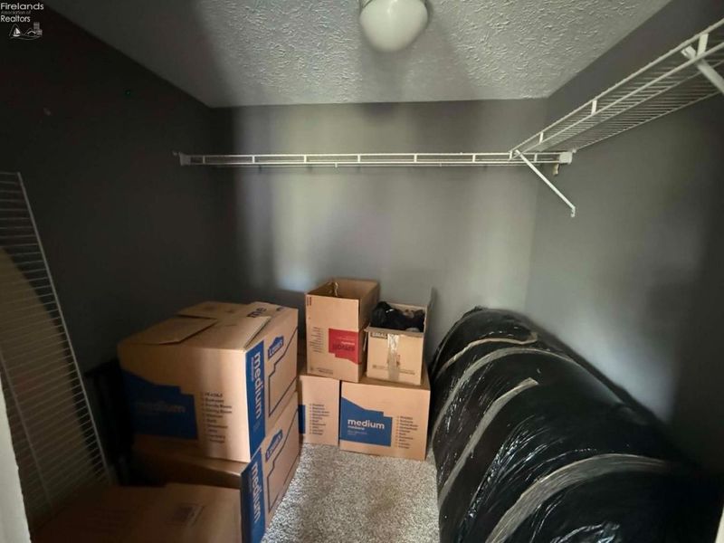 2 Andress Court, Lorain, OH 44052 Photo 18
