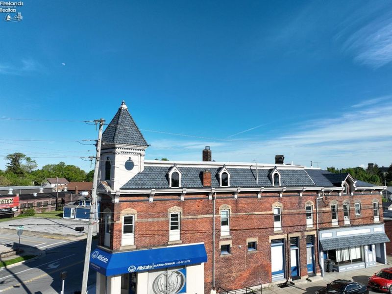801 Hayes Avenue, Sandusky, OH 44870 Photo 2