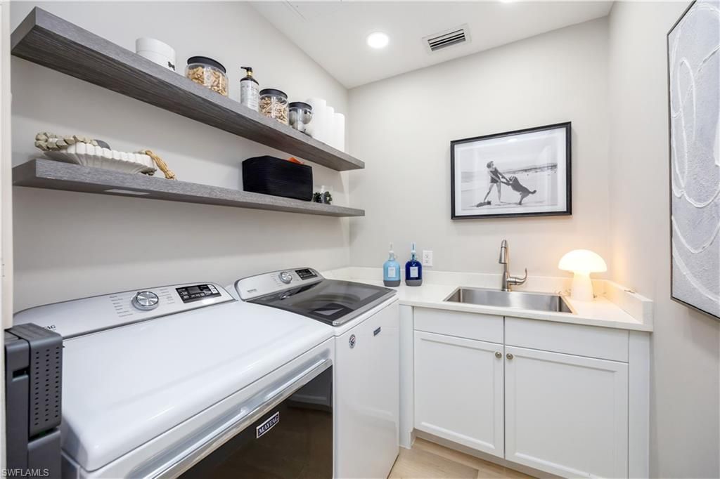 16653 Toscana Cir , Unit 704, Naples, FL 34110 Photo