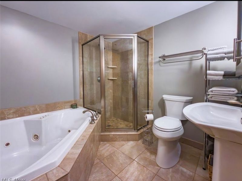 701 W Lakeside Avenue , Unit 503, Cleveland, OH 44113 Photo 21