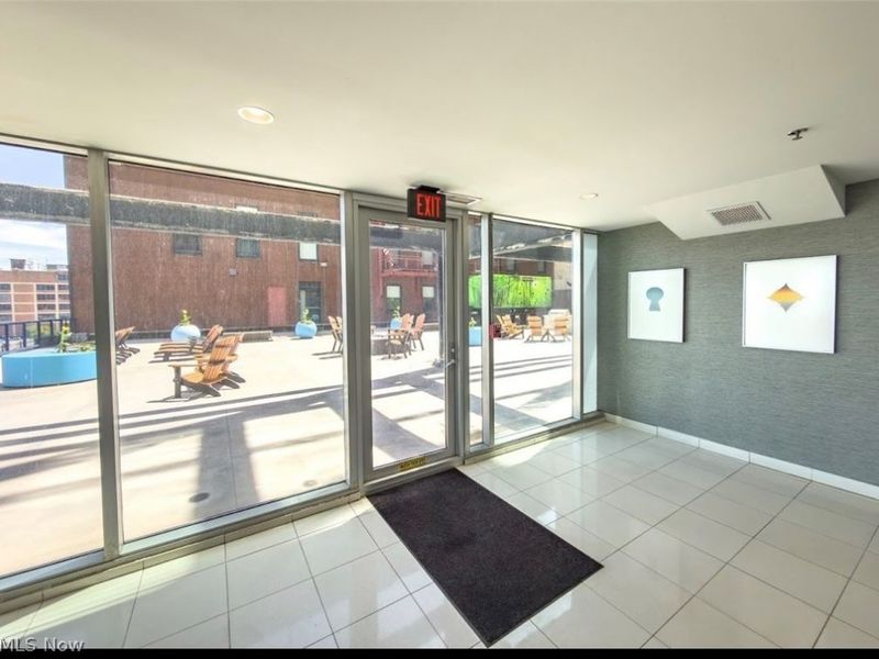 701 W Lakeside Avenue , Unit 503, Cleveland, OH 44113 Photo 32