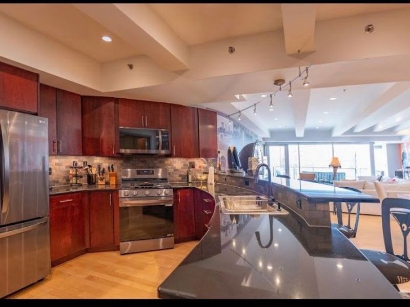 701 W Lakeside Avenue , Unit 503, Cleveland, OH 44113 Photo 8