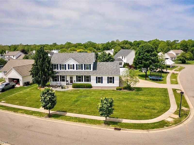 1295 Cheverton Avenue, Louisville, OH 44641 Photo 3