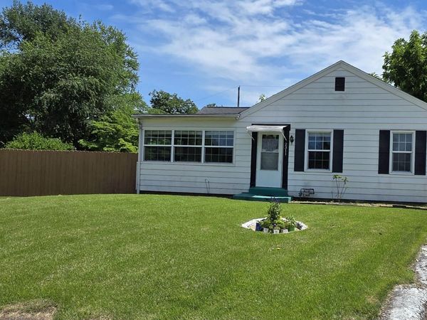 2311 Willemette Court, Evansville, IN 47711