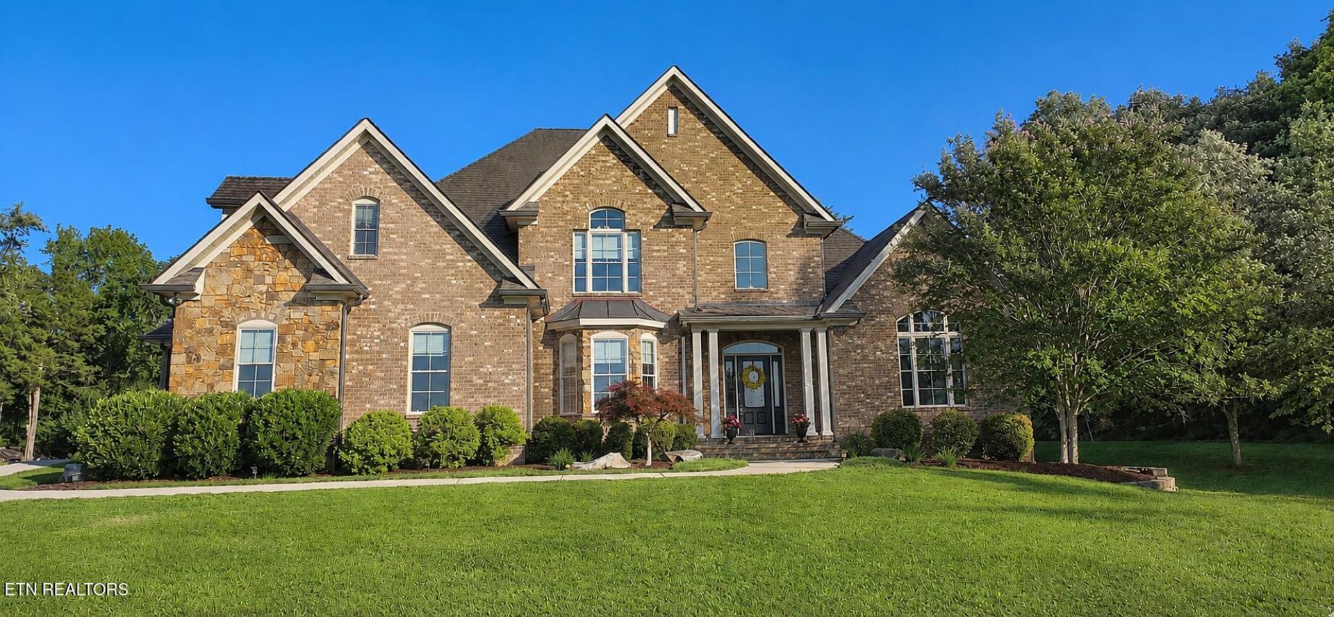 1040 Smith Valley Rd, Lenoir City, TN 37772 Main Photo