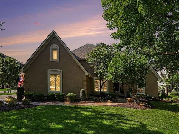 14021 Hayes Street, Overland Park, KS 66221