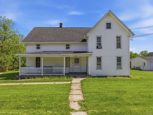 2212 Cayuga Drive Extension , Niagara Falls, NY 14304