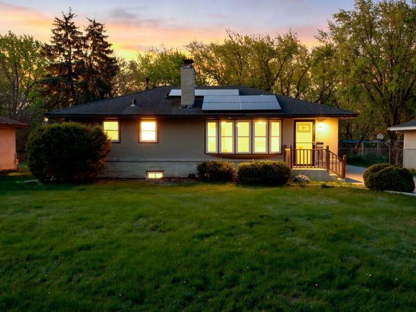 5918 Admiral Lane N, Brooklyn Center, MN 55429