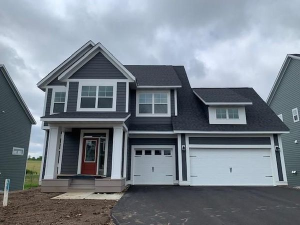 10297 Blackmoor Road , Woodbury, MN 55129