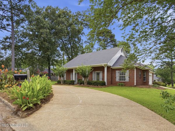 317 Woodrun Drive, Ridgeland, MS 39157