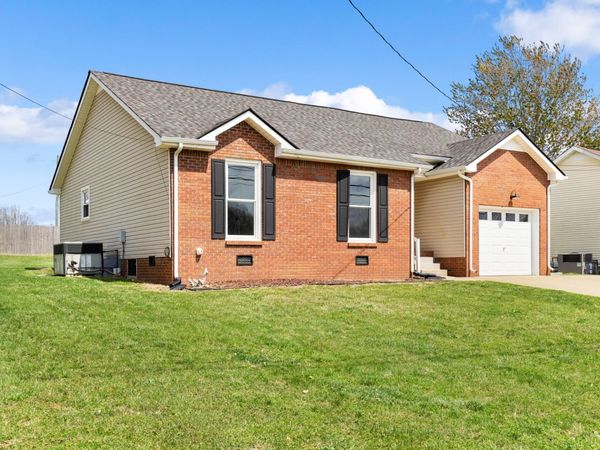 3105 Larson Ln , Clarksville, TN 37043