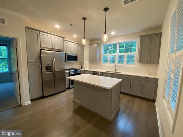 23215 MILLTOWN KNOLL SQUARE, Unit 102, ASHBURN, VA 20148