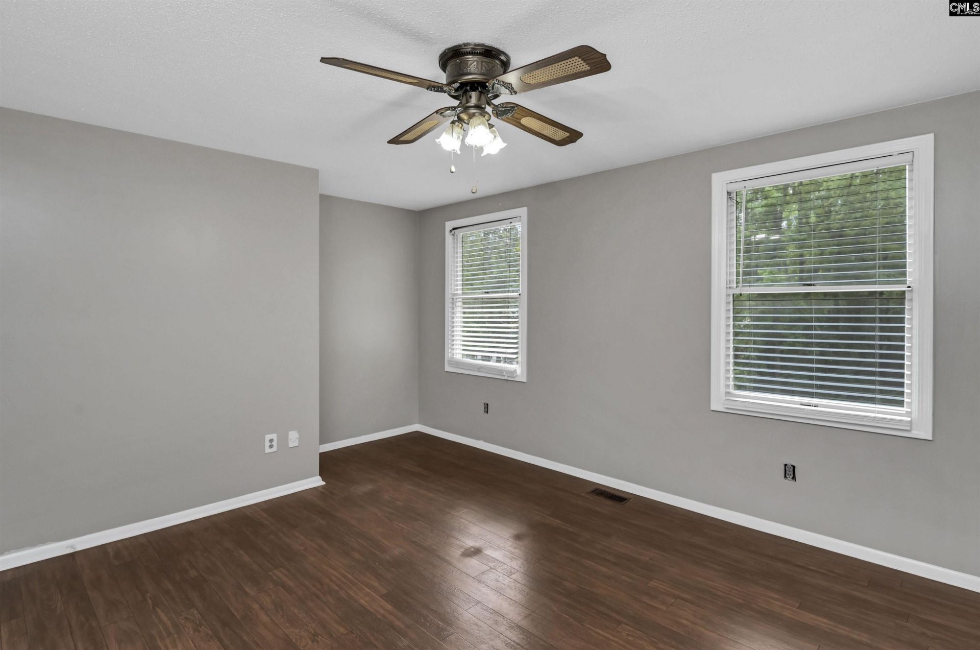 114 Crossbow Court  Photo 31