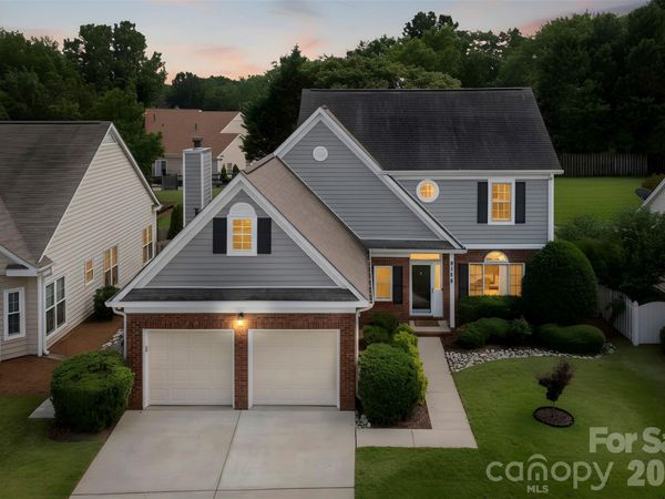 9128 Twilight Hill Court , Charlotte, NC 28277