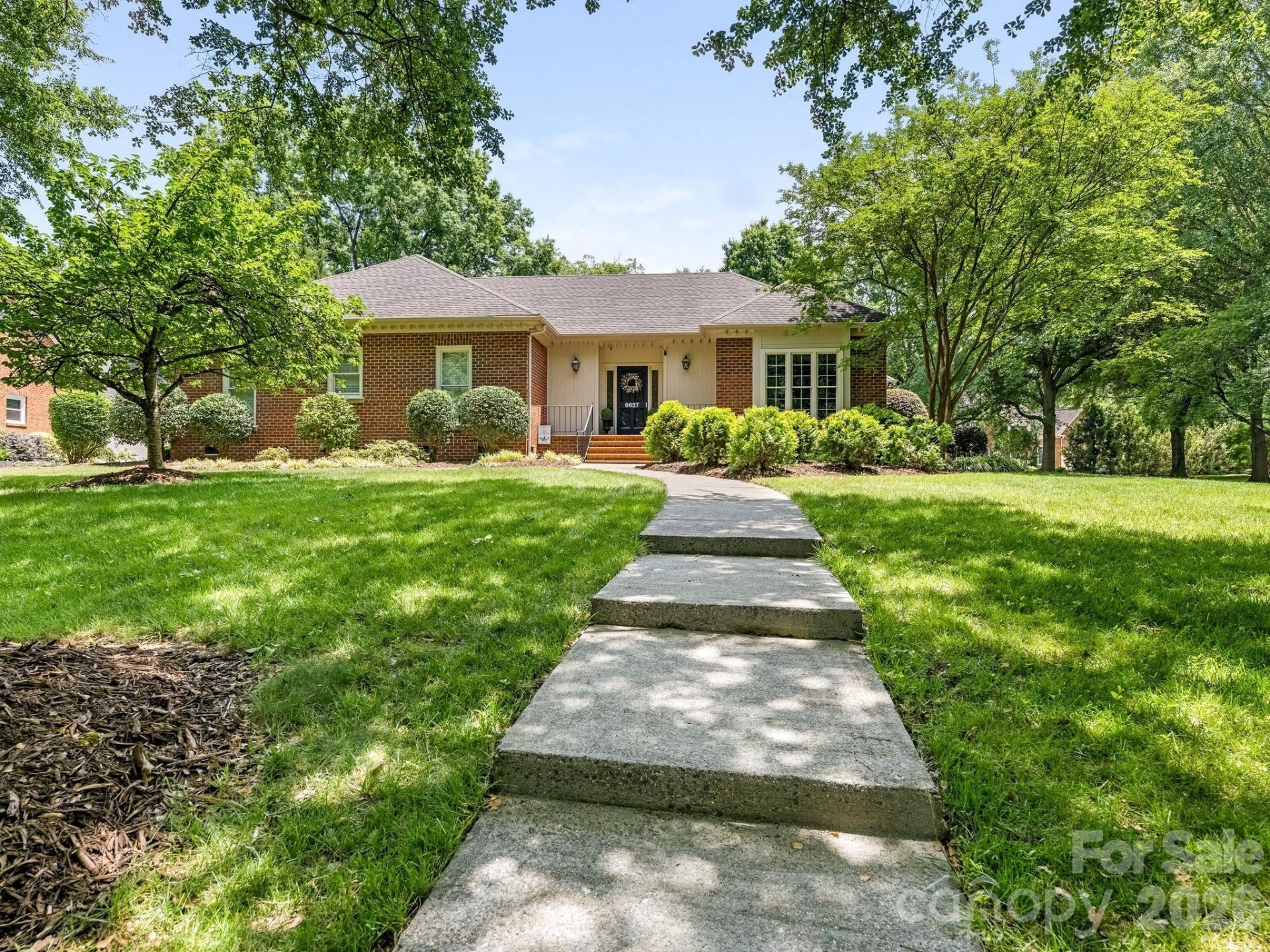 9627 Penshurst Trace , Charlotte, NC 28210 Main Photo
