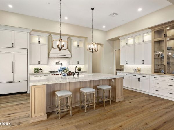 6553 E OBERLIN Way, Scottsdale, AZ 85266