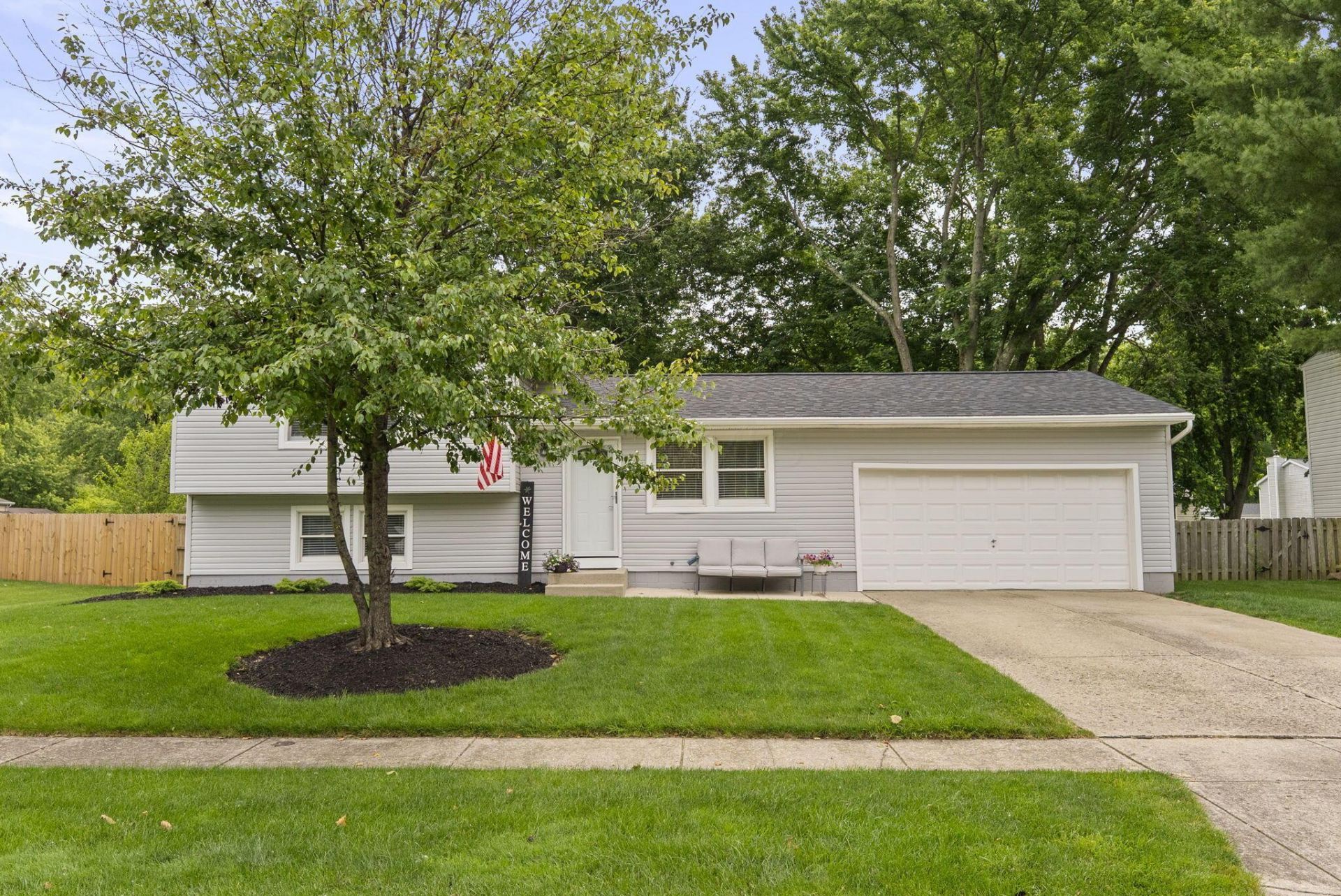 442 Hilltop Drive , Pickerington, OH 43147 Main Photo