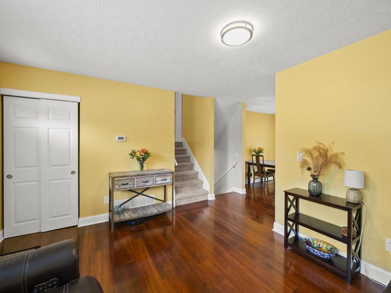 442 Hilltop Drive , Pickerington, OH 43147 Photo 5