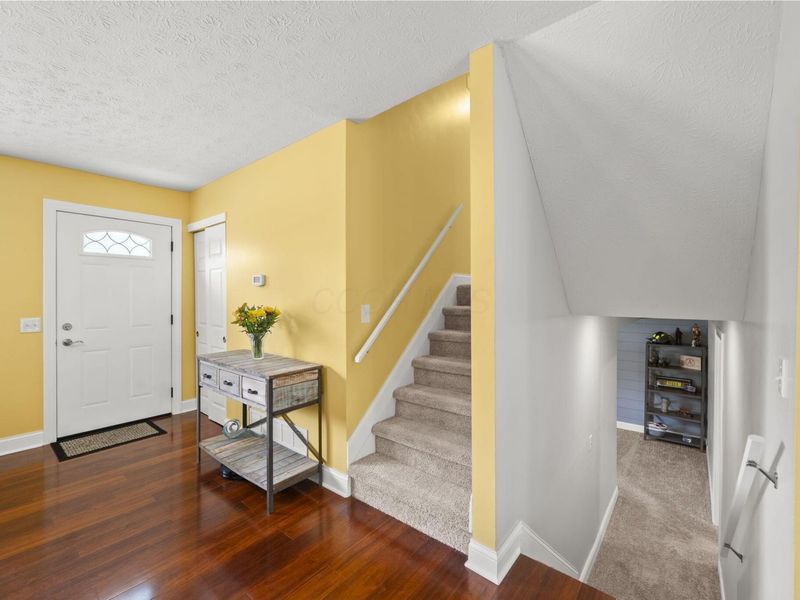 442 Hilltop Drive , Pickerington, OH 43147 Photo 6