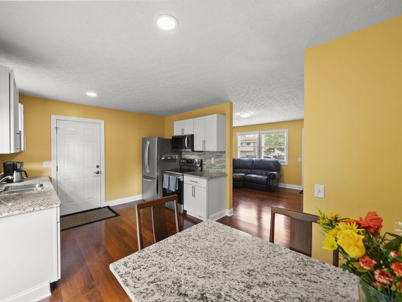 442 Hilltop Drive , Pickerington, OH 43147 Photo 9