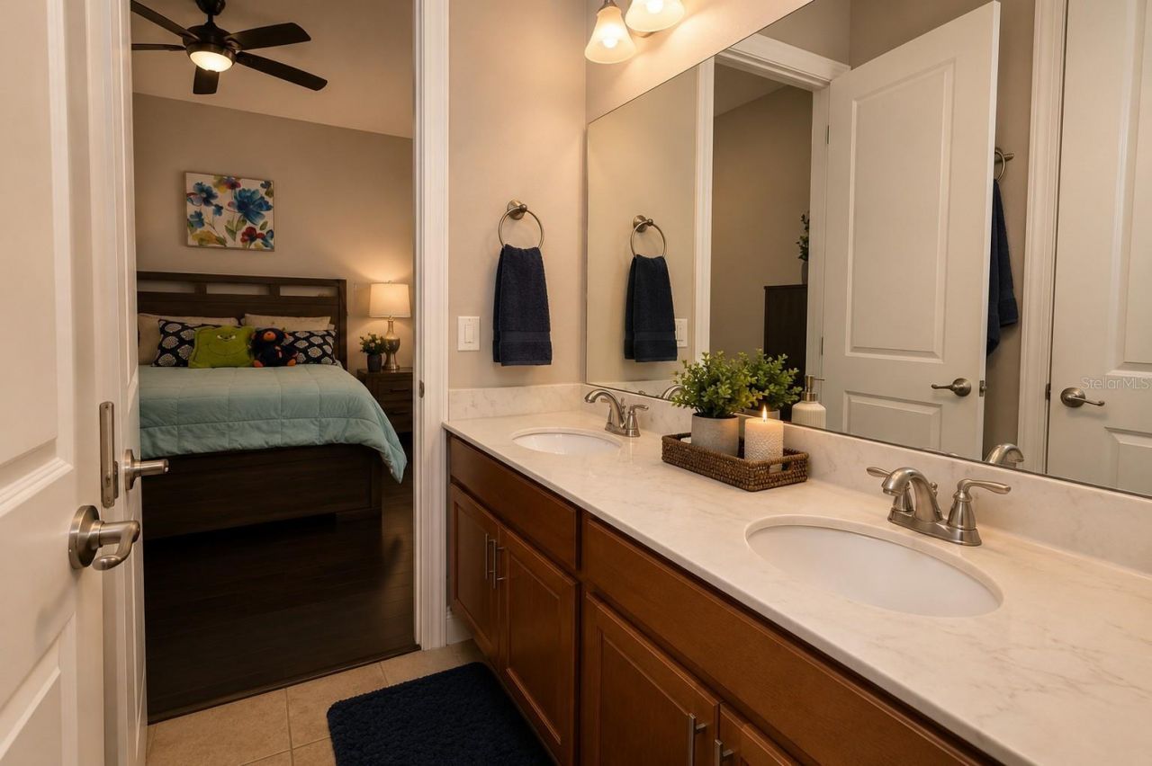 15149 Canoe Place , Winter Garden, FL 34787 Photo