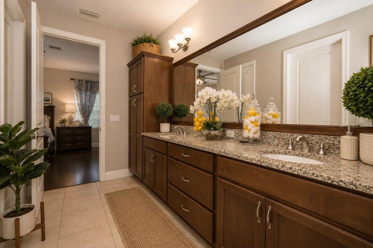15149 Canoe Place , Winter Garden, FL 34787 Photo
