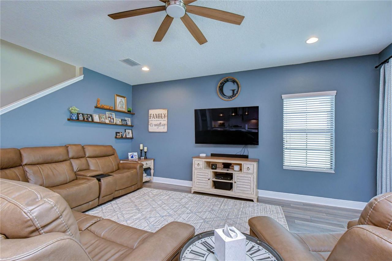 14710 Horse Trot Road , Lithia, FL 33547 Photo