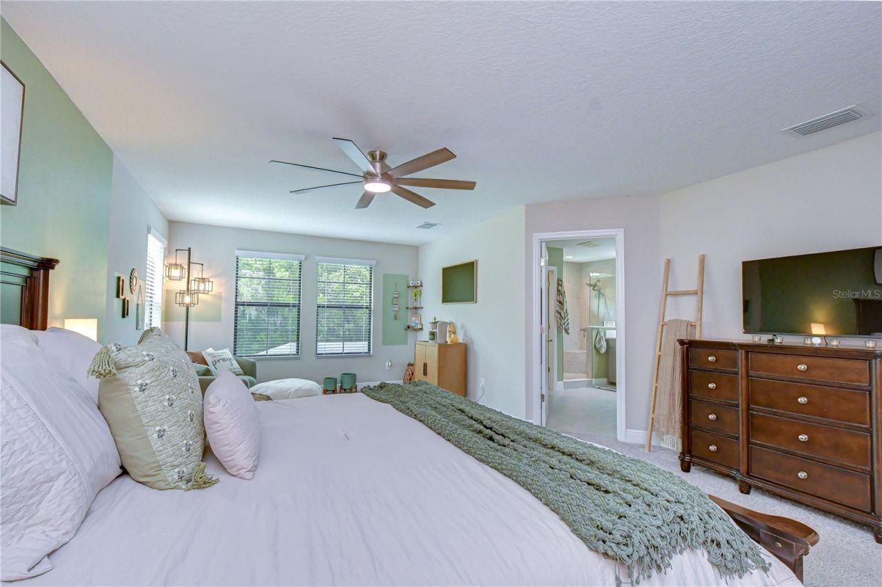 14710 Horse Trot Road , Lithia, FL 33547 Photo