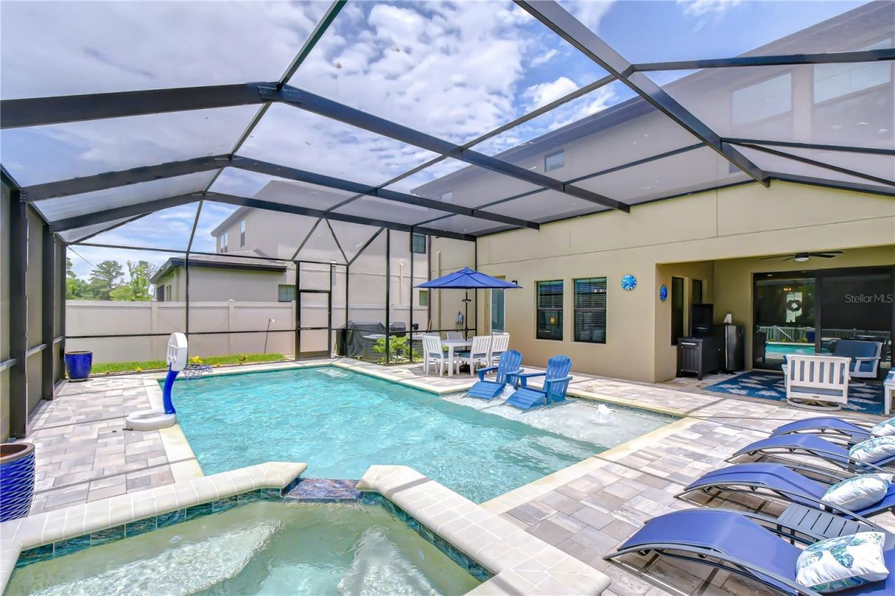 14710 Horse Trot Road , Lithia, FL 33547 Photo