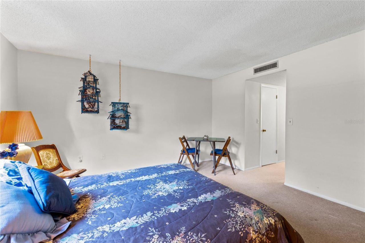 6075 Amberly Court , Unit F40, Orlando, FL 32822 Photo