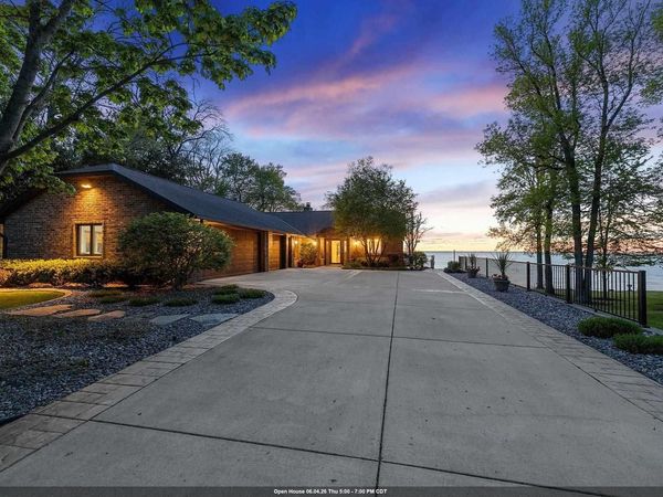 5035 EDGEWATER BEACH ROAD, Green Bay, WI 54311