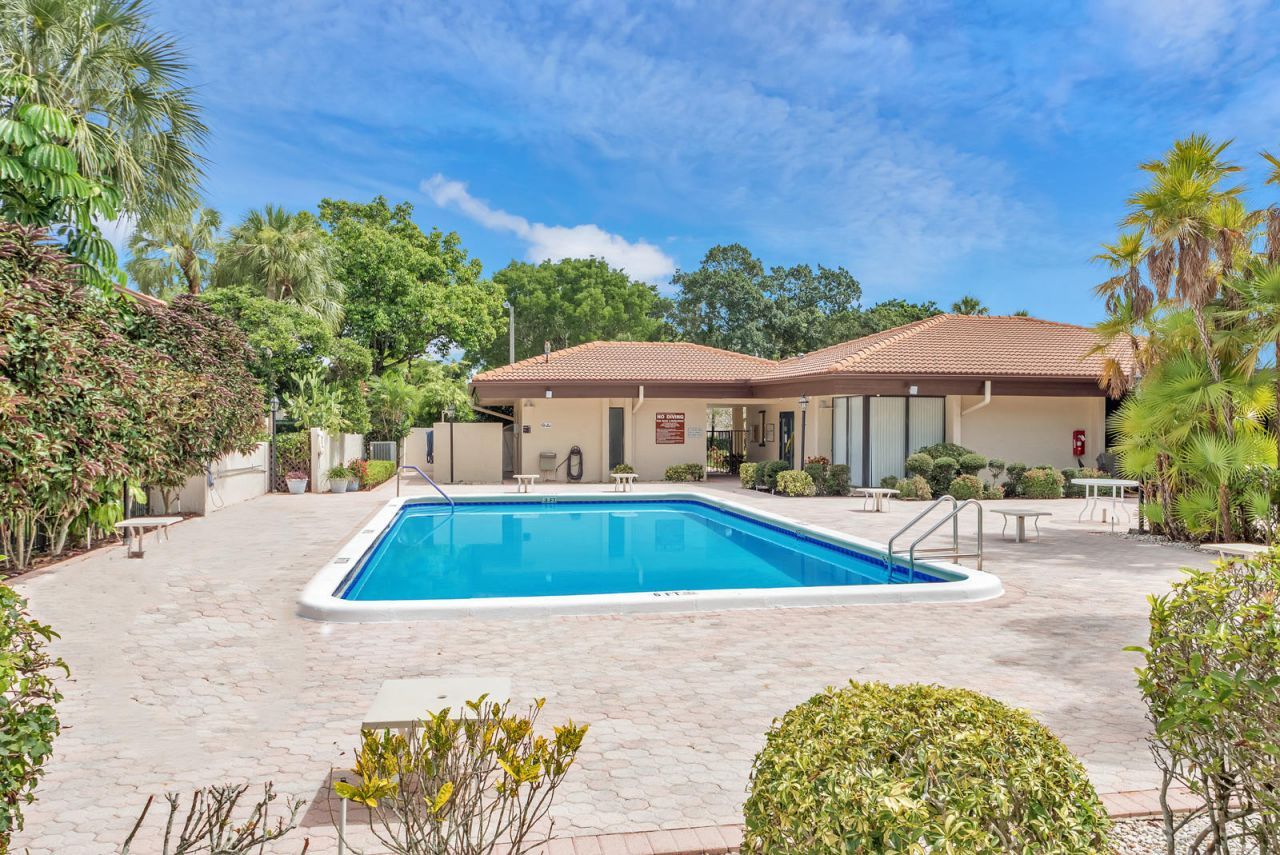 21866 Cypress Circle, Unit 31e, Boca Raton, FL 33433 Photo