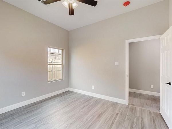 706 Poinsettia , Lancaster, TX 75146