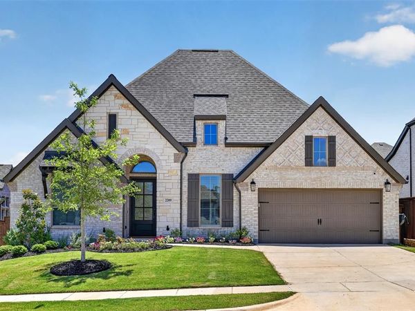 2209 Moore Valley Drive, McKinney, TX 75071