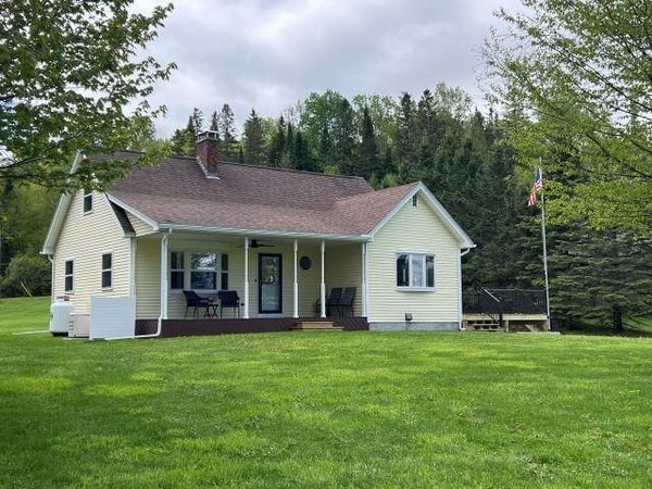 12 Harry's Way, Colebrook, NH 03576