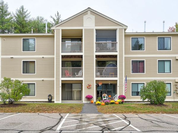 19 Saco Street, Unit 68, Conway, NH 03813