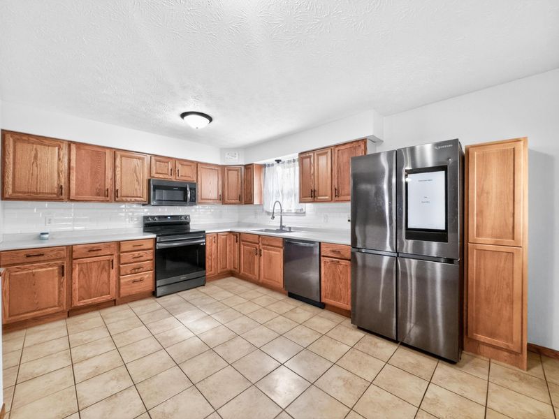 1018 Riverbend Boulevard, Sidney, OH 45365 Photo 10